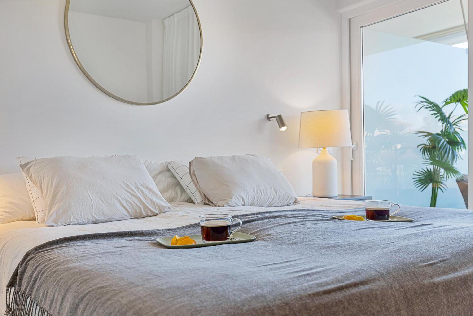 Luxurious 3-bed And 3 Bathroom - Reserva Del Higueron * Málaga