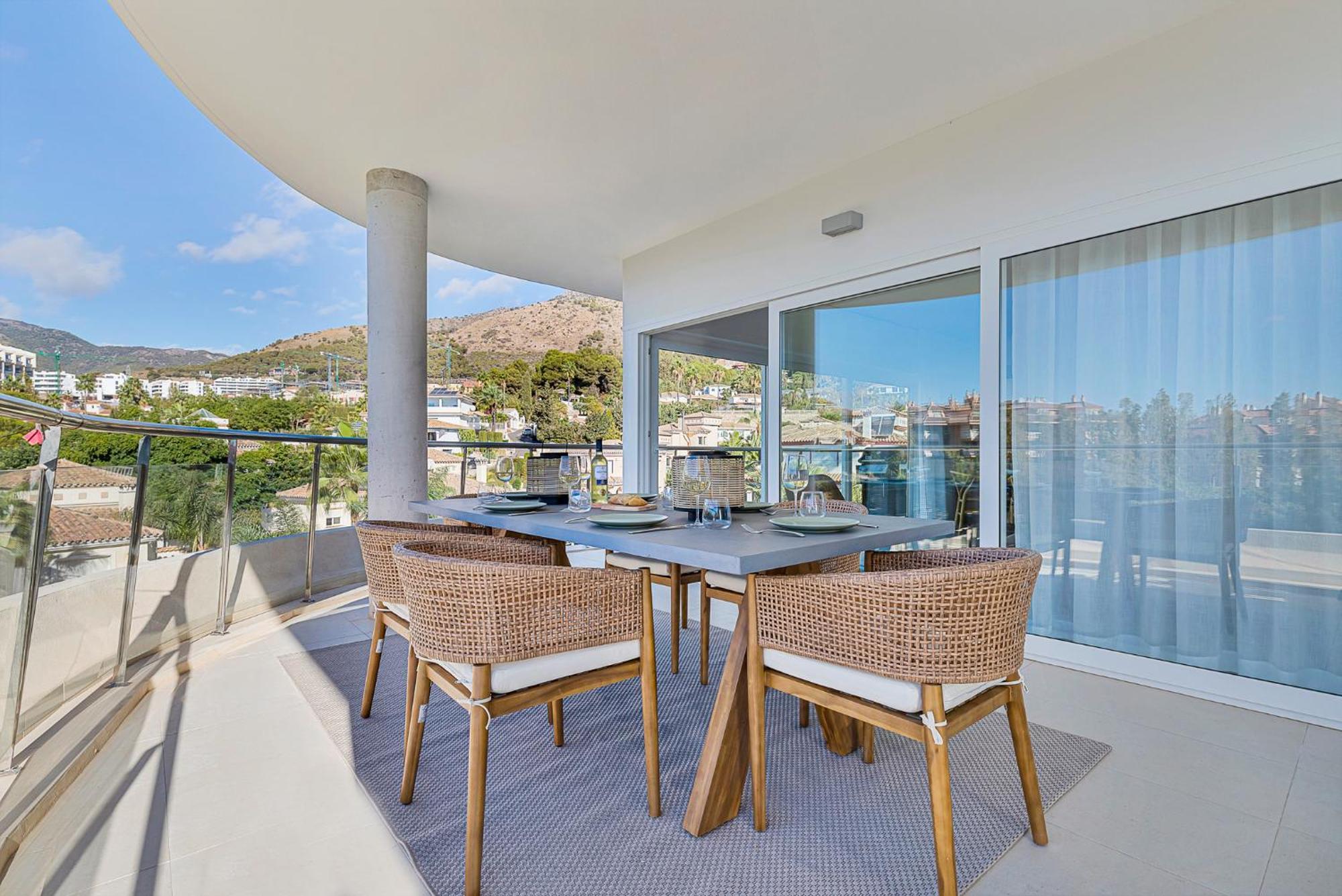Luxurious 3-bed And 3 Bathroom - Reserva Del Higueron Appartement Málaga